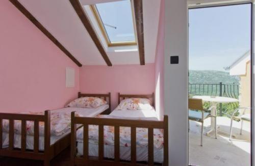 Grosses Ferienhaus Mit Eigenem Pool Und Terrasse Crikvenica Exterior photo